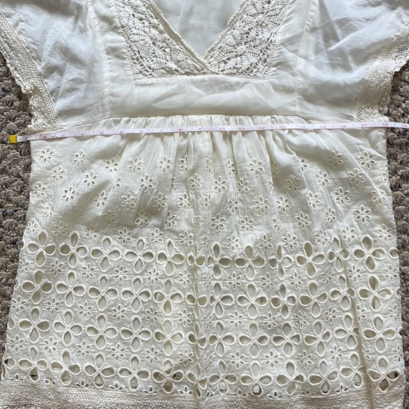 Sundance cream colored top - Picture 9 of 10